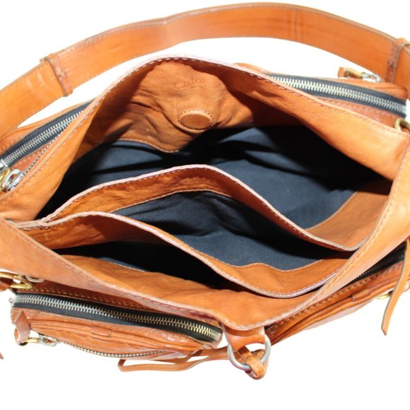 Chloe Betty Styling Saddle Brown Multi Pocket Shoulder Boho Slouch Satchel - Picture 8 of 13